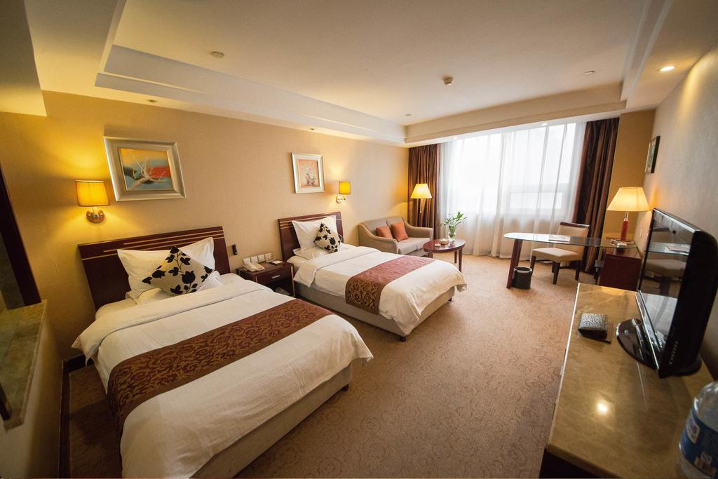Jingzhou International Hotel Шъдзяджуан Екстериор снимка