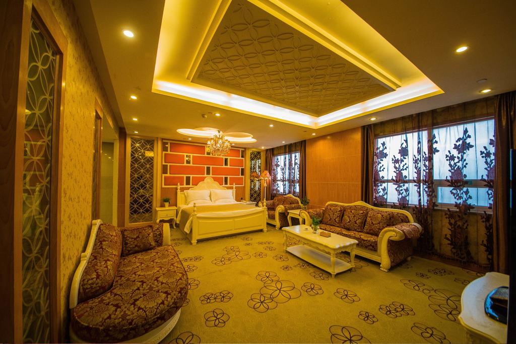 Jingzhou International Hotel Шъдзяджуан Екстериор снимка